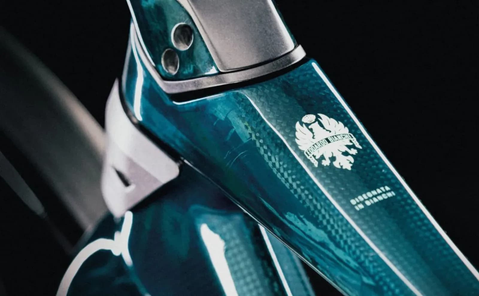 Bianchi Oltre RC Dura-Ace Di2 2025 — аэро шоссейный велосипед, цвет Celeste — фото 2