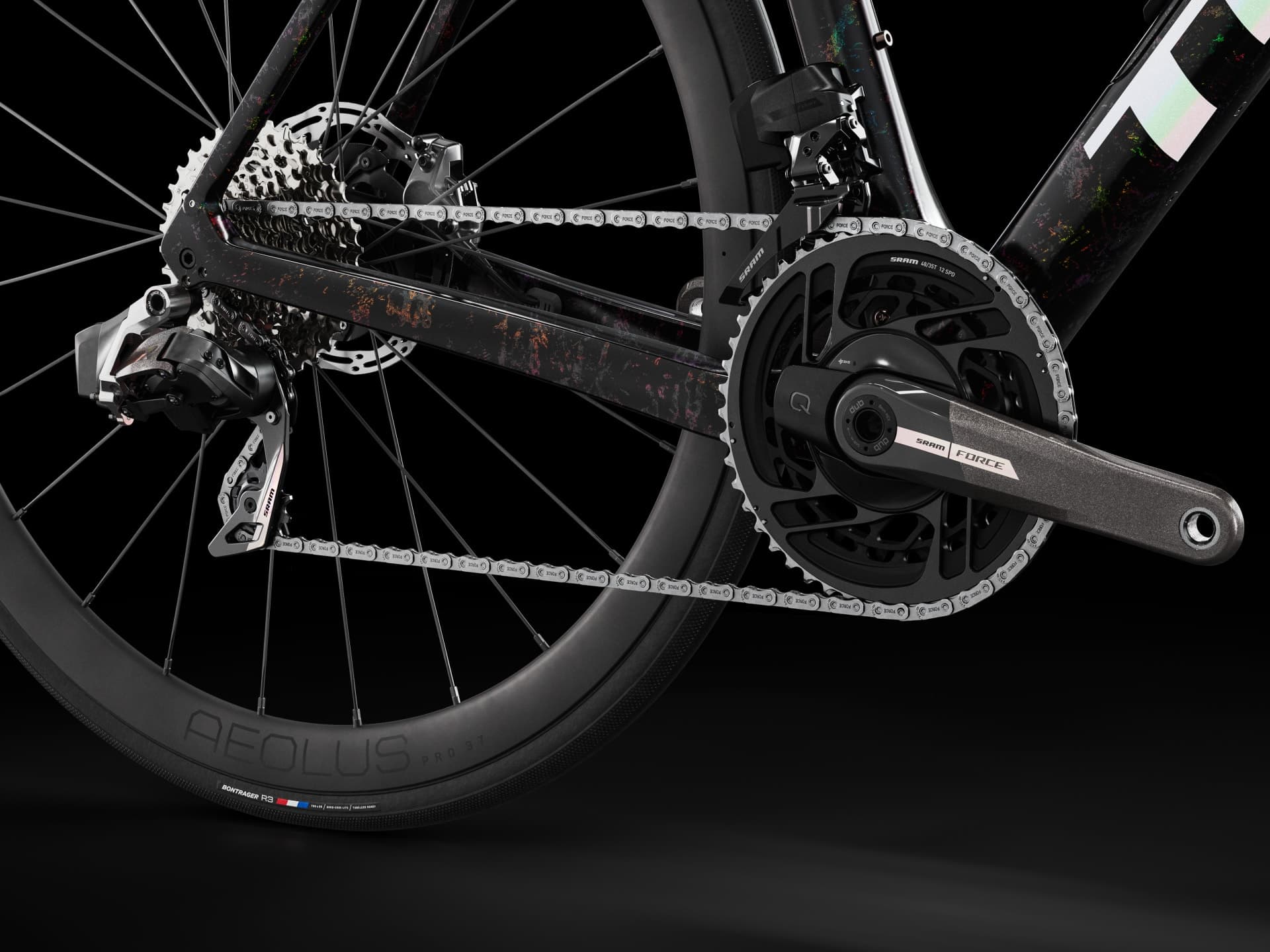 Trek Domane SLR 7 AXS Gen 4 2025 — топовый карбоновый эндуранс с Force AXS — фото 3