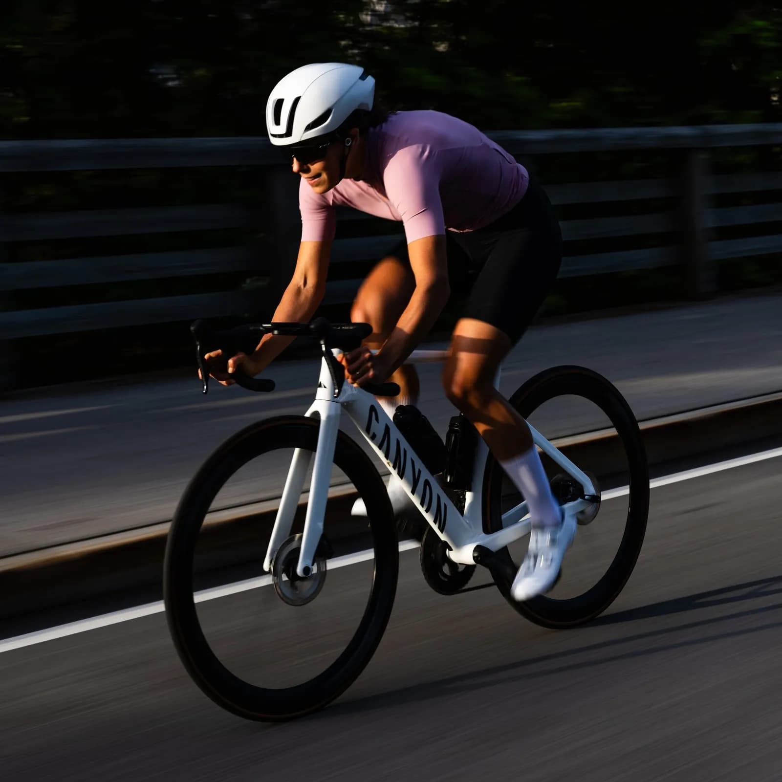 Canyon Aeroad CF SLX 7 AXS — фото 4