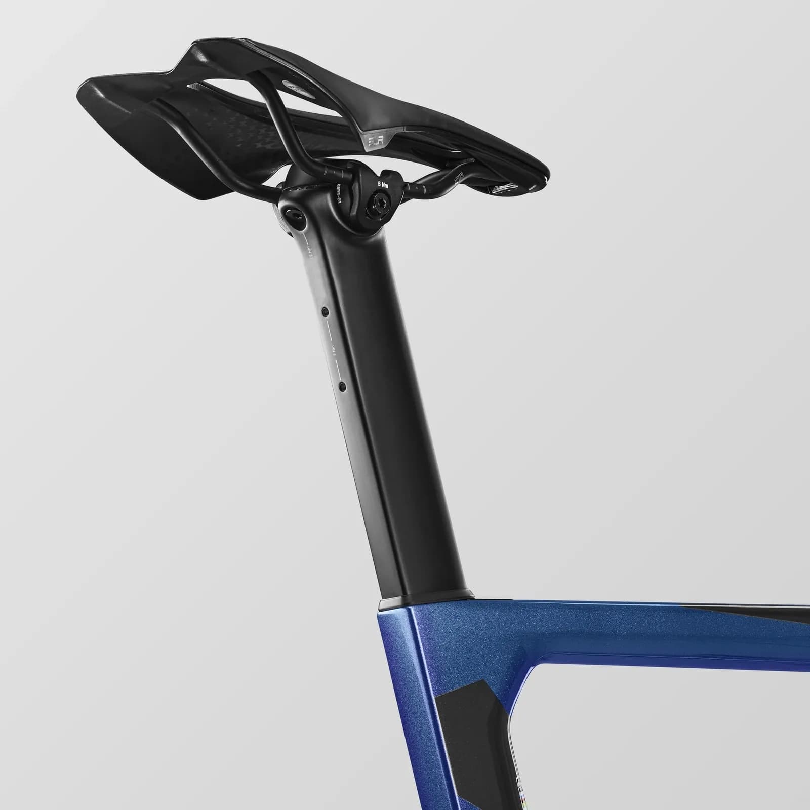 Canyon Aeroad CF SLX 7 AXS — фото 7