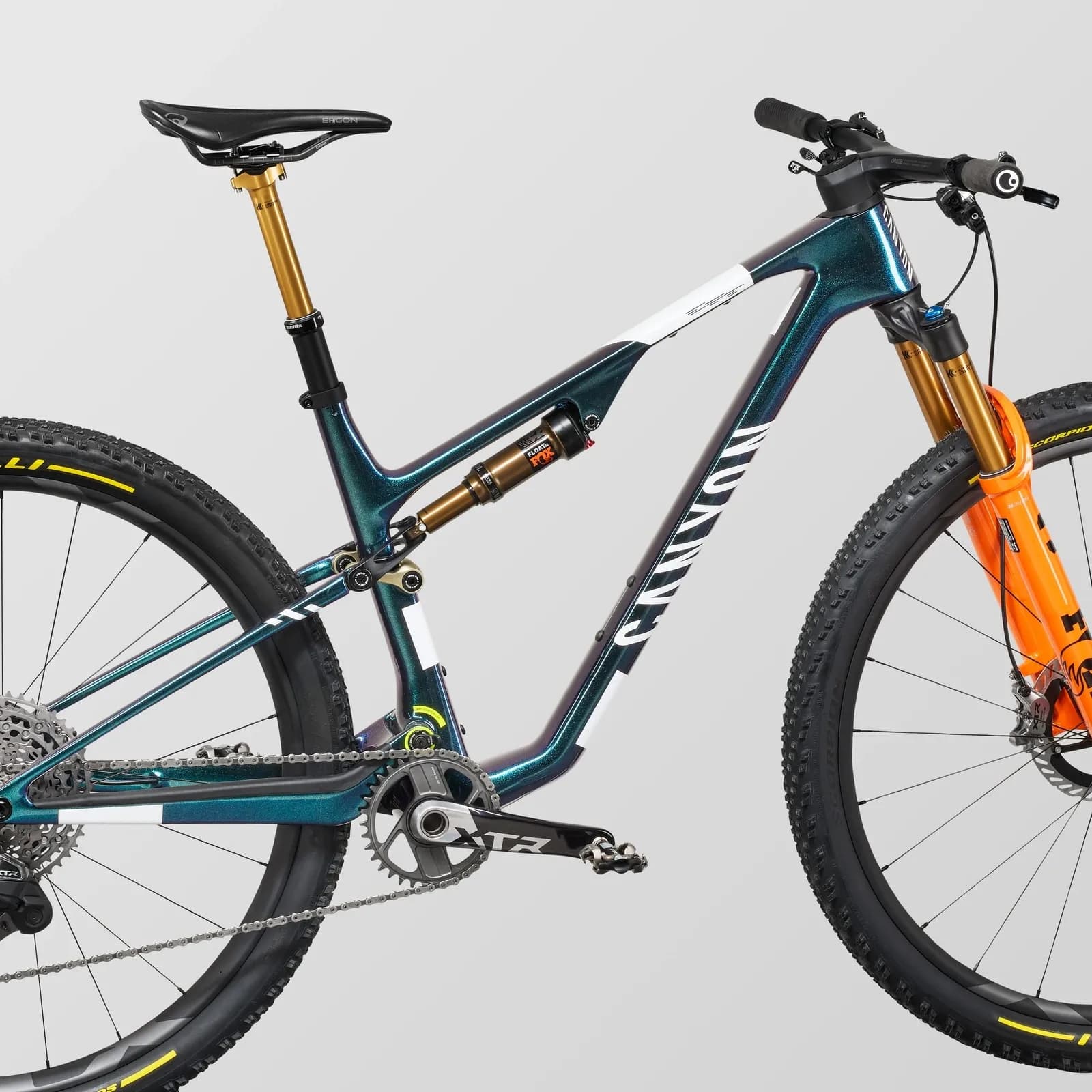 Canyon Lux World Cup CFR XTR Di2 — фото 4