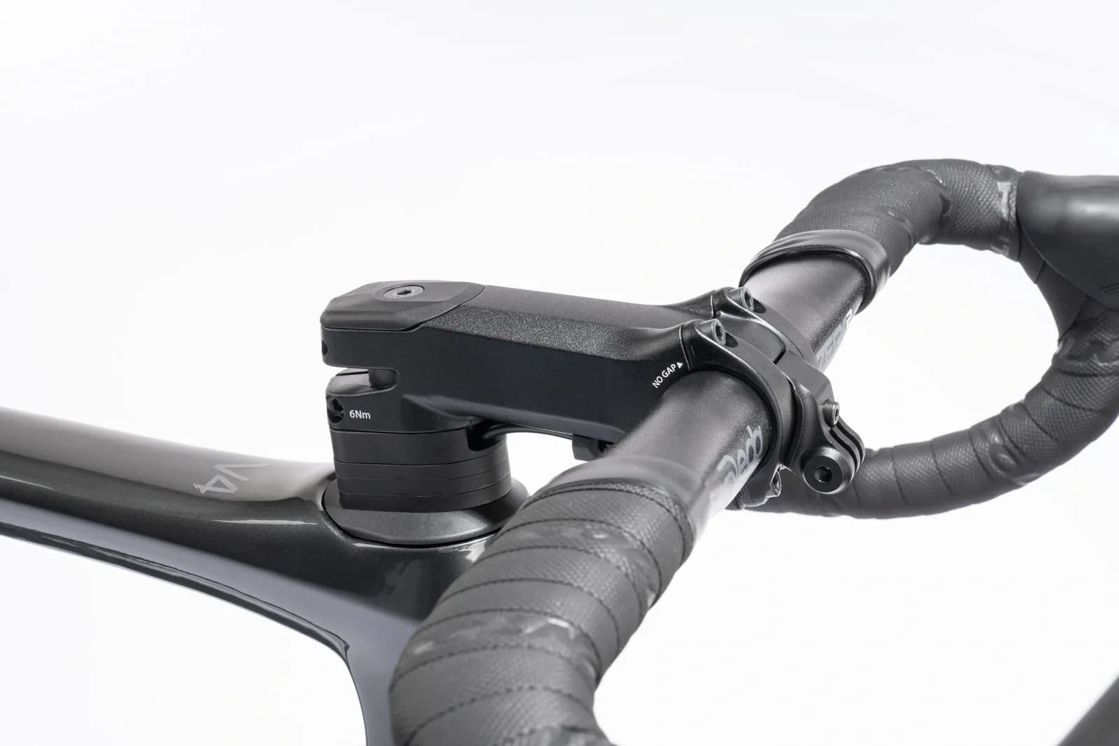 Colnago V4 105 Di2 12v R600 — фото 9