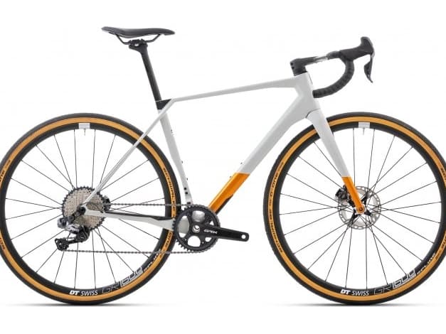 Superior X-Road Team Issue Di2 GR 2024