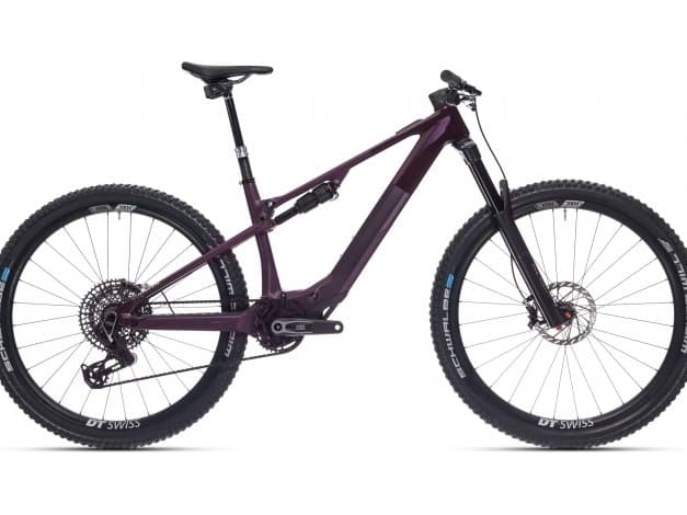 Superior iXF 9.8 (2025)